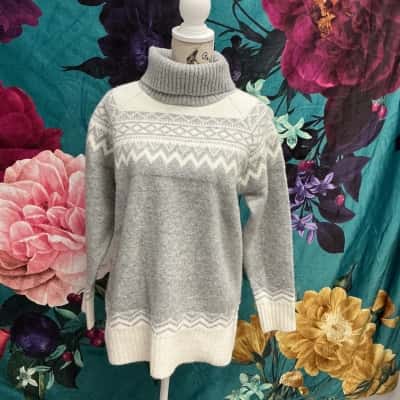 Fella Hamilton Womens  Size M Grey / White 