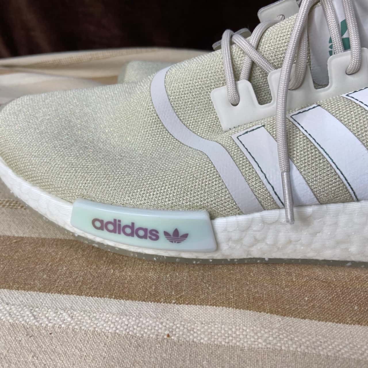 adidas gazelle silver green womens adidas WMNS NMD_R1 