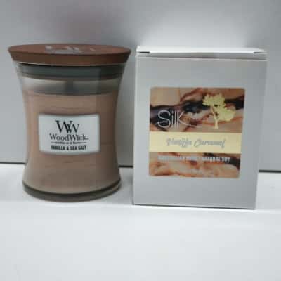 WoodWick Vanilla Sea Salt Candle & Silk Oil of Morocco Vanilla Caramel Set