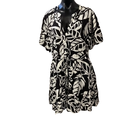 YOU + ALL  Womens  Size 18 Babydoll Dress Black  / Pattern / White 