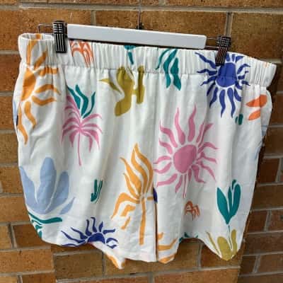 Womens Billy J Size 18 Pattern Shorts 