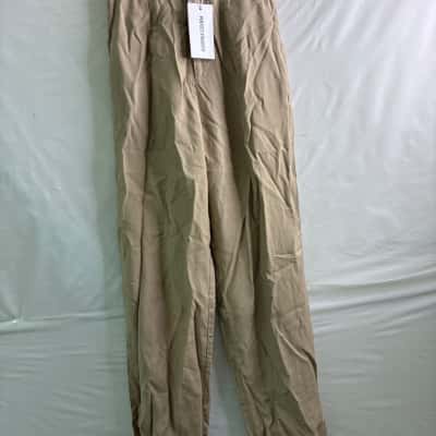 Perfect Stranger Womens Size 8 Straight Leg Pants Beige BNWT