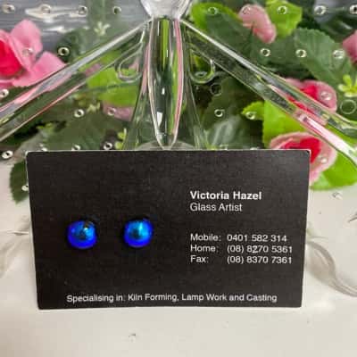 Victoria Hazel Glass round earrings New