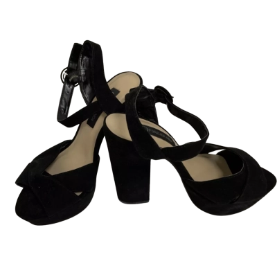 Forever New Womens  Size 37 Heels Black  