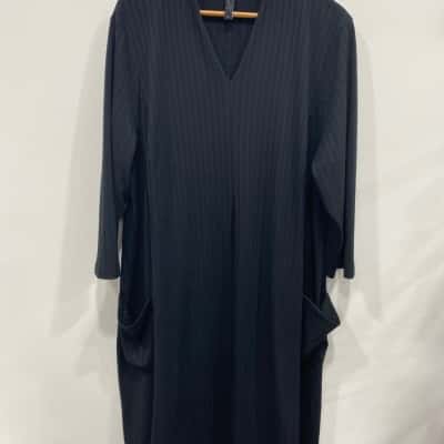 Taking Shape Womens  Size L Long Sleeve Dress / Midi Dress Black  