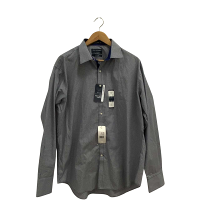 Van Heusen Euro Tailored Fit Shirt.  Size 44.  New with tags