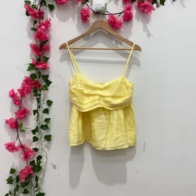 Perfect Stranger Womens  Size 10 Cami  Yellow 