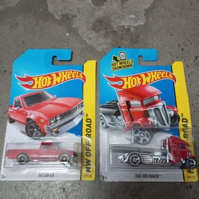 Hot Wheels Off Road x 2
