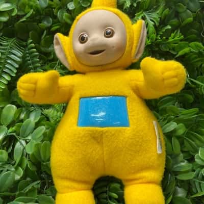 Vintage Teletubbies 1998 Playskool LaLa Plush Toy