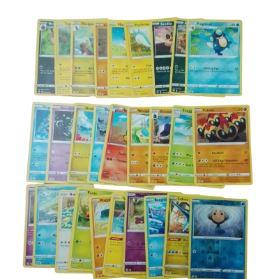 28 Pokemon Cards 
