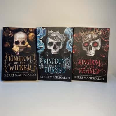 Kerri Maniscalco Kingdom books x3