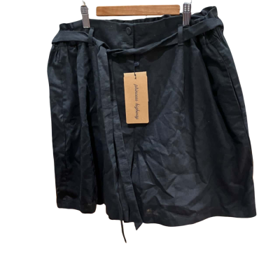 Princess Highway Womens  Size 18 Shorts Black  