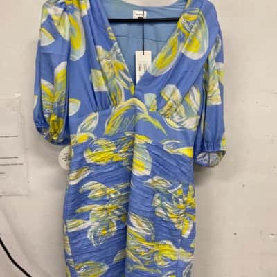 Sheike Womens  Size 10 Blue / Floral 