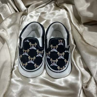 Vans Kids  Size 3 Shoes Pirate  Black  / Pattern 