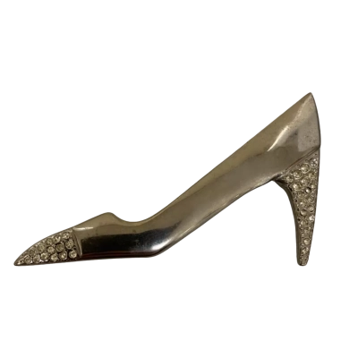  Womens Brooch Silver Shoe Scherrer
