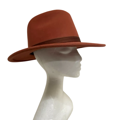 Brixton Womens  Size M Brown / Burnt Orange Hat 