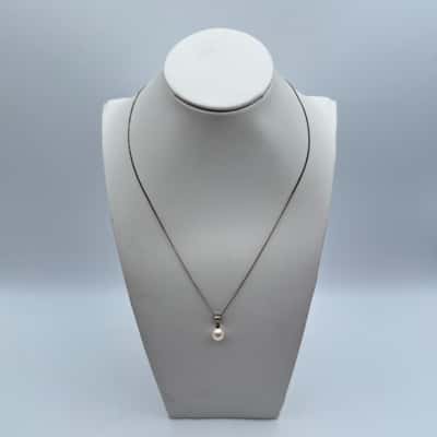 Pearl Silver Necklace 