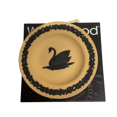 WEDGEWOOD - Round Tray 