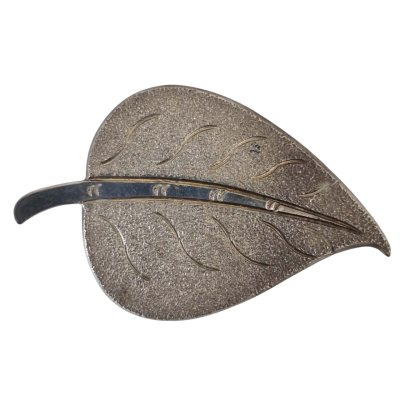  Womens Brooch Silver leaf 
