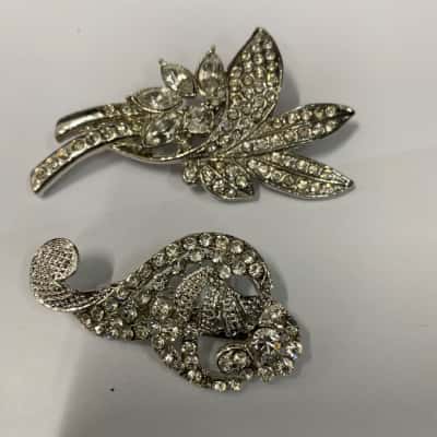  Womens Brooch X2