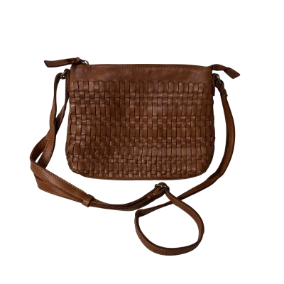 Modapelle Womens Tan Brown Woven Pattern Leather Cross Body Bag