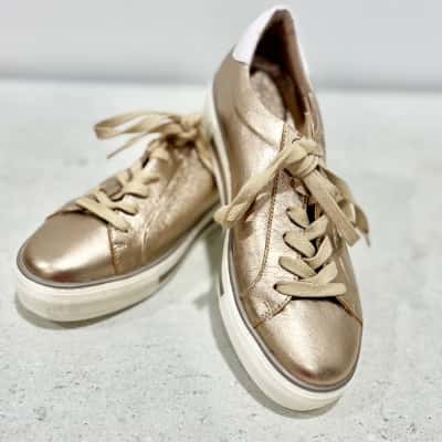 Midas Platinum Gold/White Star Lace UPS Size 38