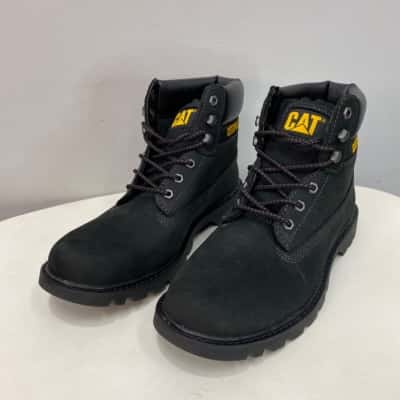 BNWOT Caterpillar Mens  Suede Leather Size 10 Boots Black  