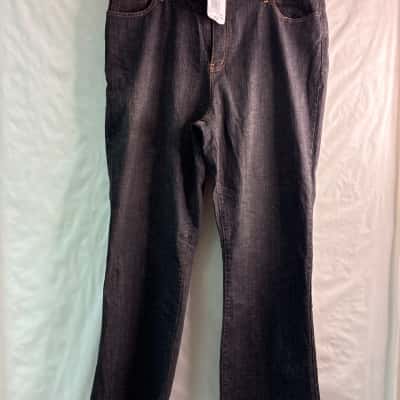 Sara Womens  Size 26 Stretch Jeans Black  