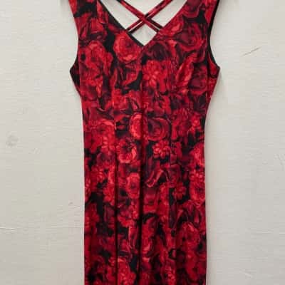 Connected Apparel Womens  Size 10 Sleeveless Dress  Floral 