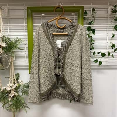Gerry Weber Brand New With Tags Womens  Size 44 Khaki Metallic Detail & Thread  Cardigan