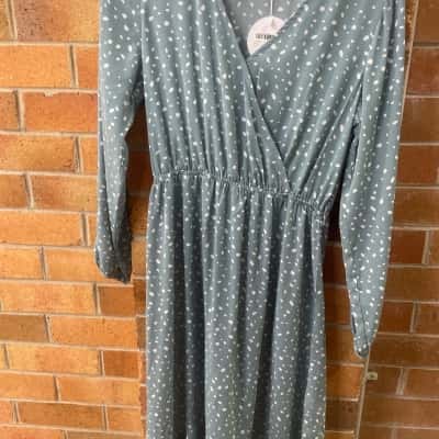Miracle Womens  Size 10 Flirty Fleck Dress 