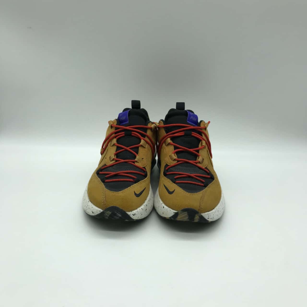 nike air max viva sneakers in black and gray