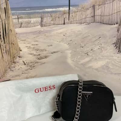 BNWOT Guess Noelle Crossbody Handbag 