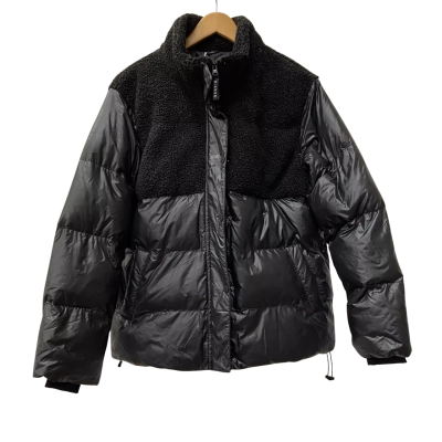 Decjuba D-Luxe Basics Puffer Jacket in Black Size S