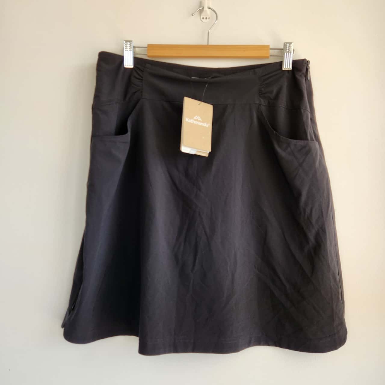 Kathmandu Mini Black Skirt Size 12 / L (s)
