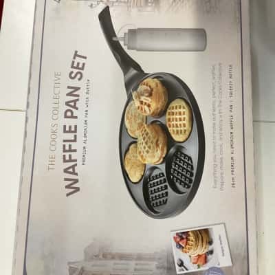 The cooks collection waffle set