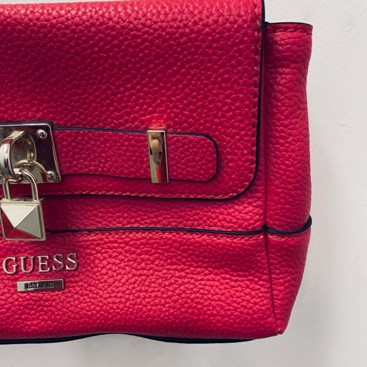 Guess Womens Cross Body Bag Pink