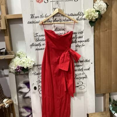 VESPER BRAND! BNWT Womens  Size 10 Maxi Dress / Sleeveless Dress  Red 