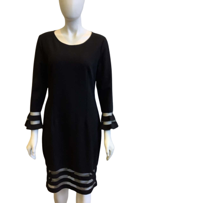 BNWT Teaberry Women's  Size 12 Long Sleeve Midi Dress Black  