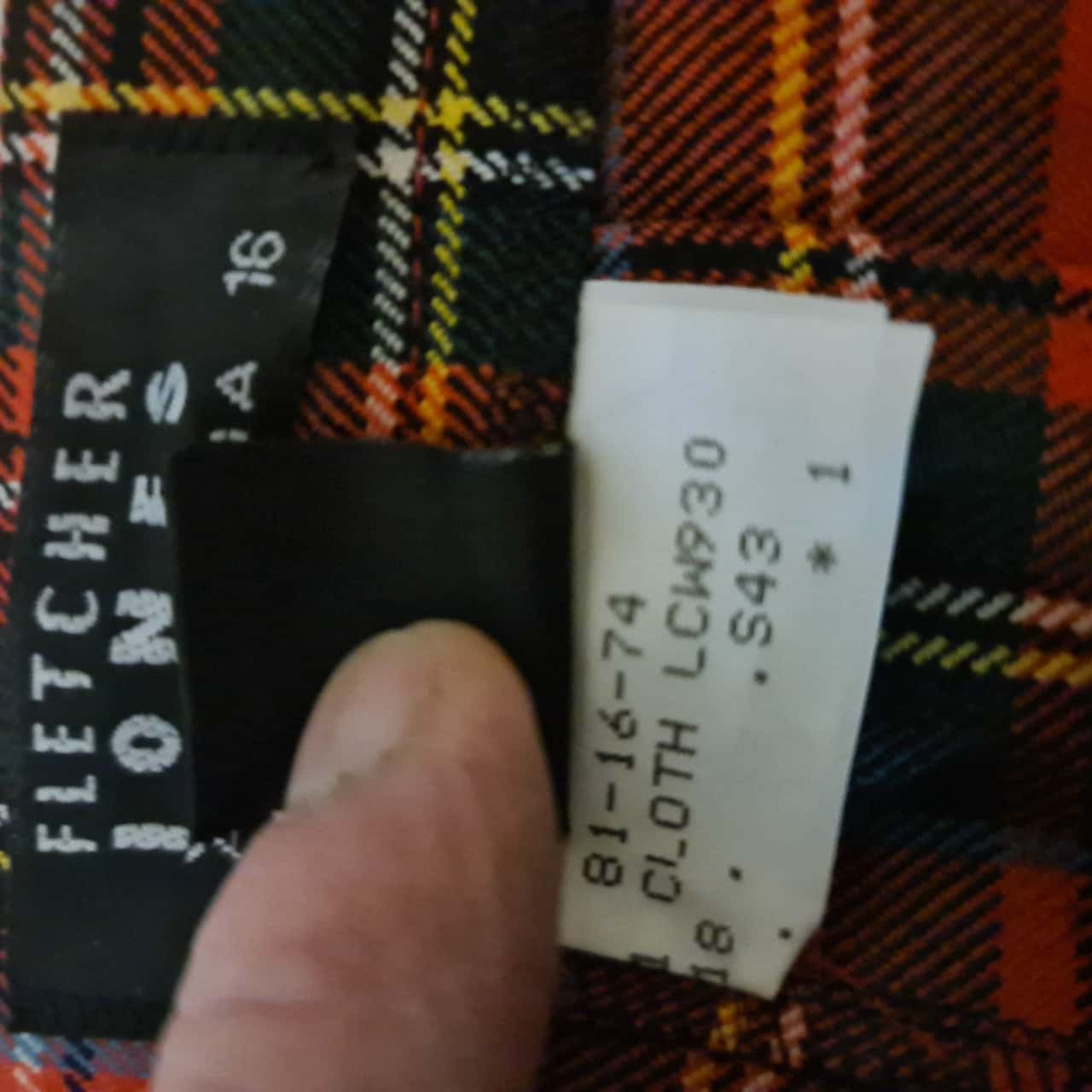 Fletcher Jones Kilt Size 16 Checked / Red