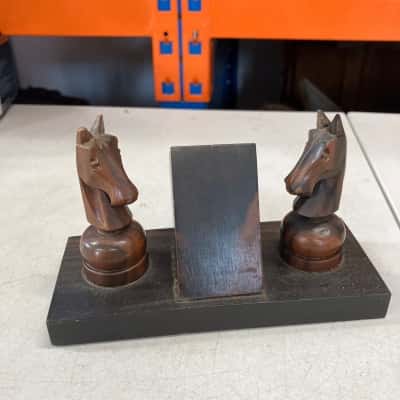 Carved wood horse head desk pen holder