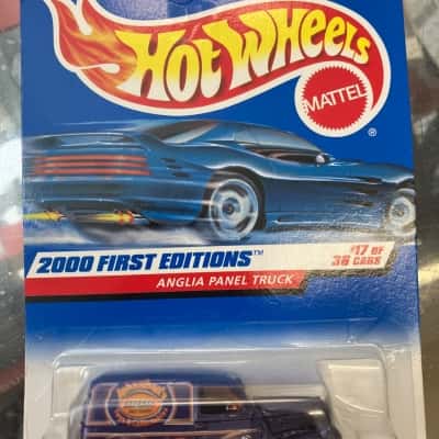 Hot wheels 2000 first editions Angelia panel truck 