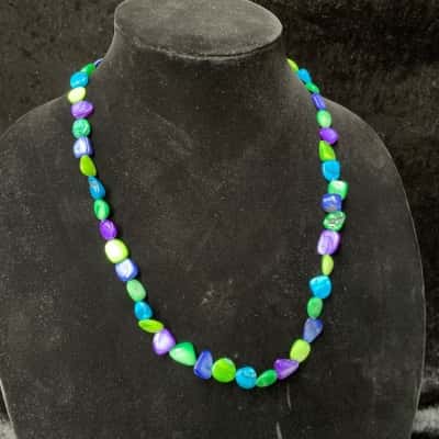Shell Bead Necklace with Vintage Style Clasp 