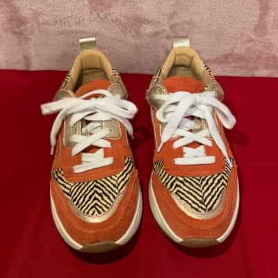 Wittner Women's Sneakers Size 38 Orange Suede Metallic gold highlights and animal print