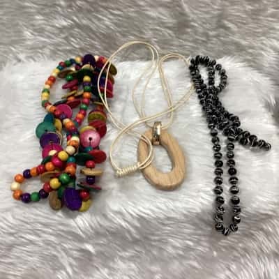  Womens Necklace Multicoloured 
