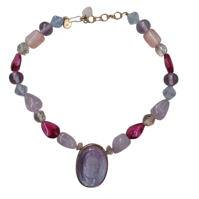  Women's Chunky Pink and Purple Necklace with Cameo-details