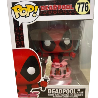 Funko Pop Vinyl Deadpool #776 In Cake Bobble Head