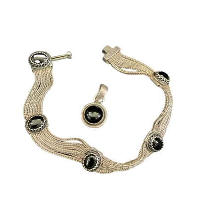  Womens Sterling silver onyx Beaded Bracelet and Pendant set - Black  / Silver 