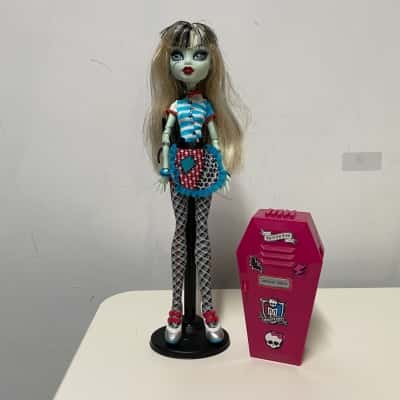 Classroom Home Ick Frankie Stein Monster High Doll 2011