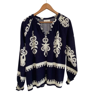 Grace & Co Womens  Size 8 Button Up Top / Long Sleeve Top Floral / Navy Blue / White 